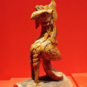 凤 Figures et animaux ornementaux sur les tuiles du pavillon de l'Harmonie suprême - Phénix (symbole de l'honneur, de la vertu mais aussi de l'Impératrice)
