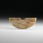 1.神兽纹玉璜2 Pendentif huang 璜aux motifs de « masque » en jade