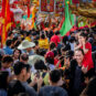 4.《盛会合影》黄建军 摄 « Photo de famille à la foire du Nouvel an » Huang Jianjun